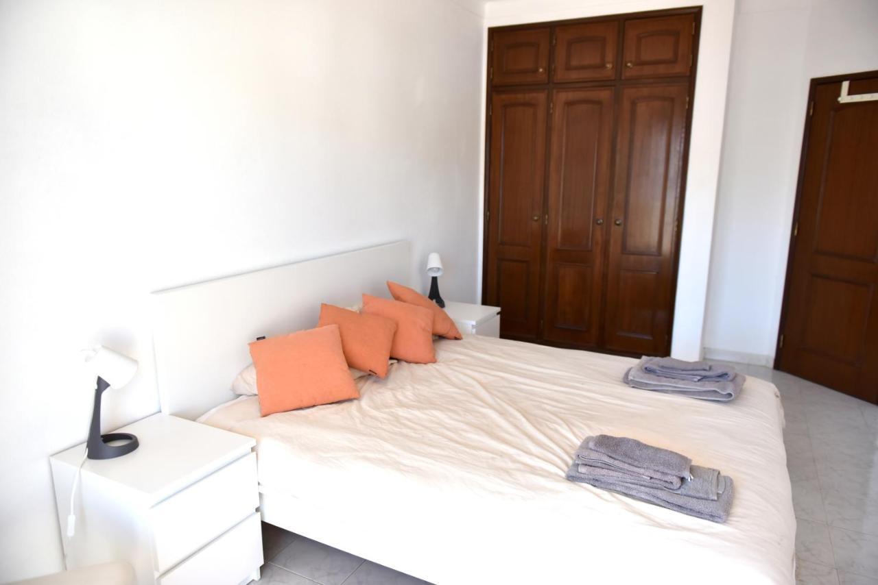 Casa Franki - Stylish&large beach apartment in Algarve Carvoeiro  Bagian luar foto